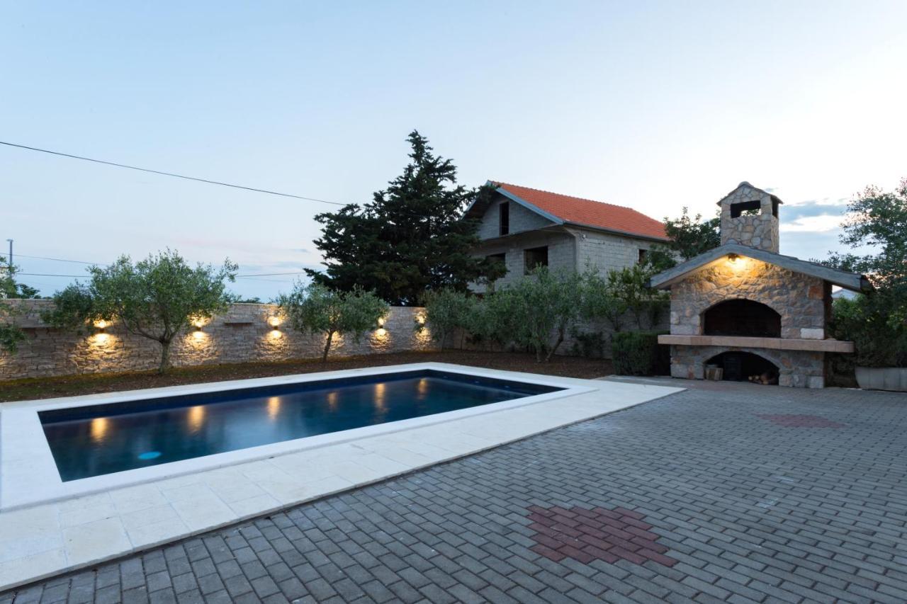 Holiday Home Antonio Dracevac Ninski Buitenkant foto