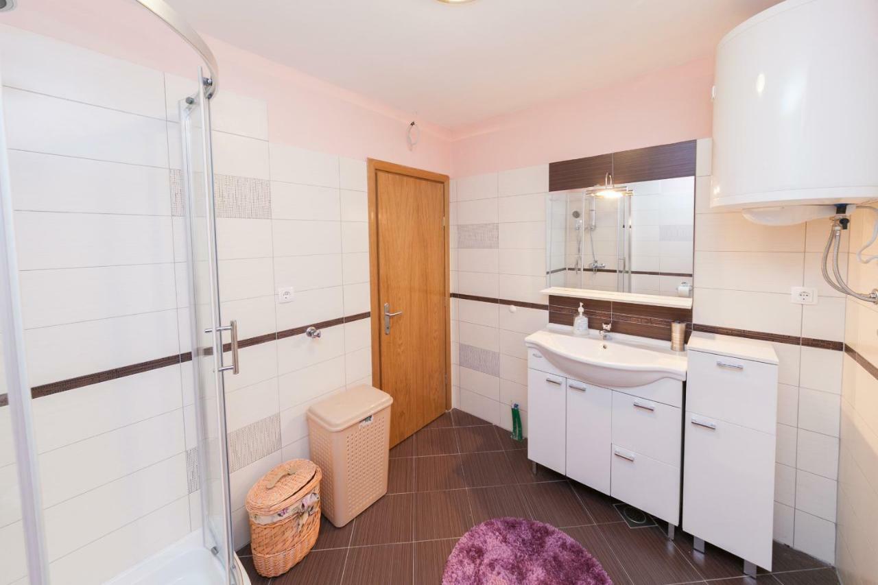Holiday Home Antonio Dracevac Ninski Buitenkant foto